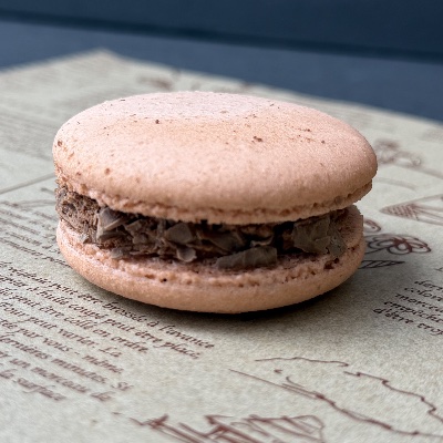 Chocolate Macaron